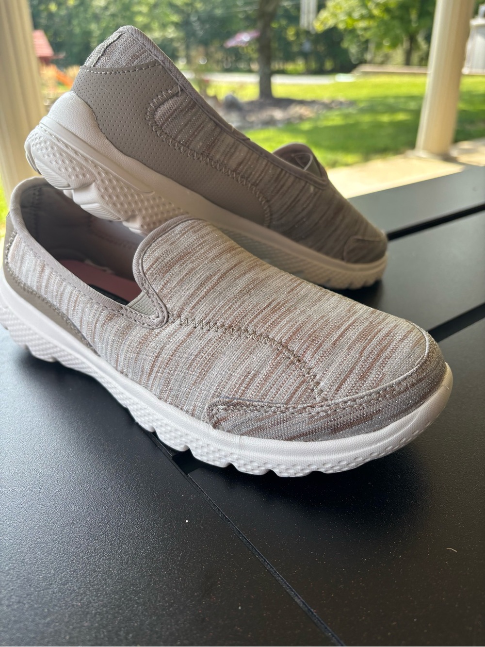 Skechers Casual Slip-On Walking Shoes - Light Taupe size 8.5 nwot